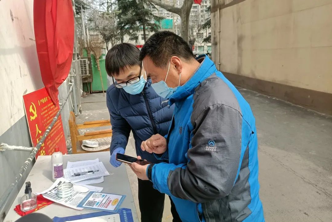 焦作市檢察干警攜手同心投入抗疫一線(xiàn)